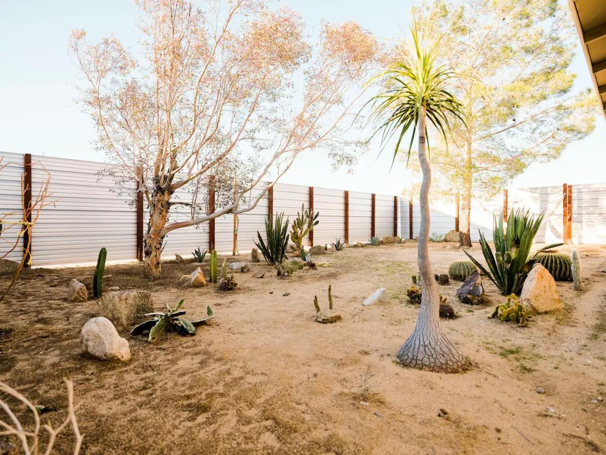 The Zen - Outdoor Shower, Gas Fireplace, Walkable To Shops & Restaurants Джошуа Три Екстериор снимка