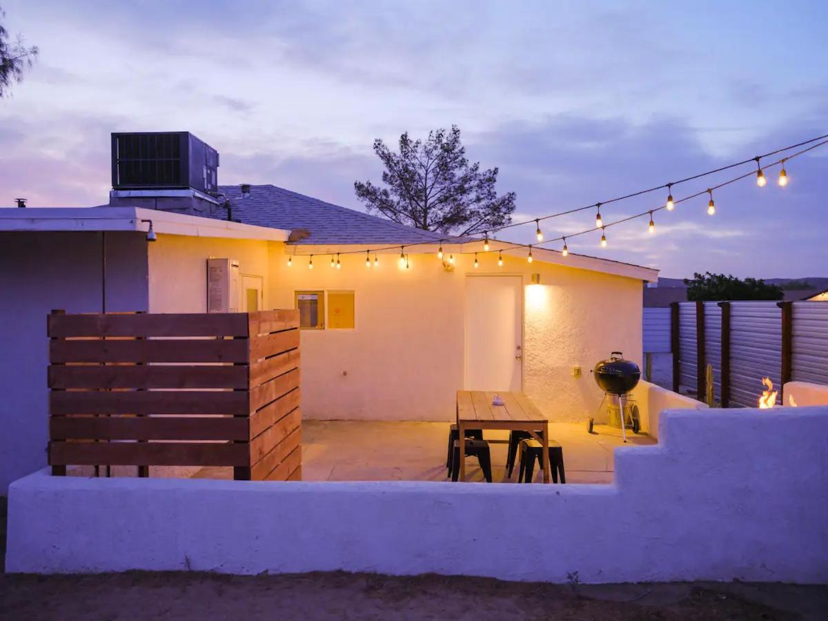 The Zen - Outdoor Shower, Gas Fireplace, Walkable To Shops & Restaurants Джошуа Три Екстериор снимка