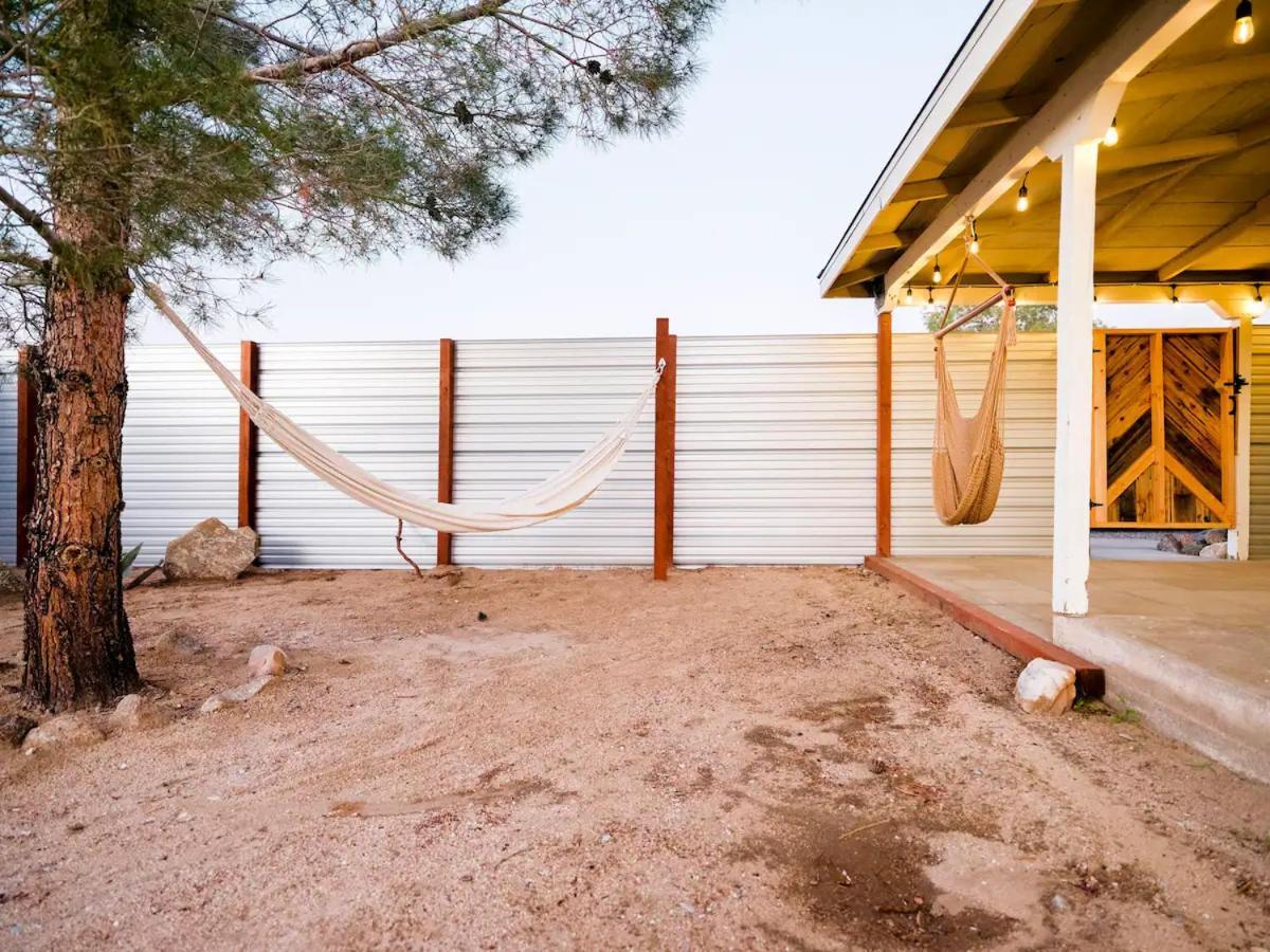 The Zen - Outdoor Shower, Gas Fireplace, Walkable To Shops & Restaurants Джошуа Три Екстериор снимка